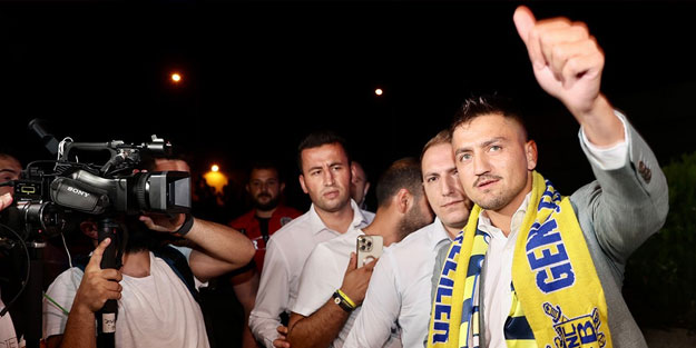 Fenerbahçe'nin en pahalı transferi Cengiz Ünder oldu