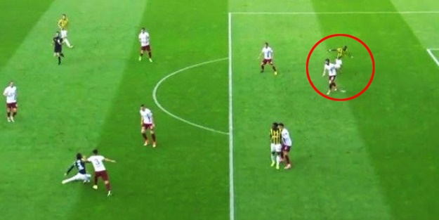 Fenerbahçe'nin golünde Trabzonluları çıldırtan hata!