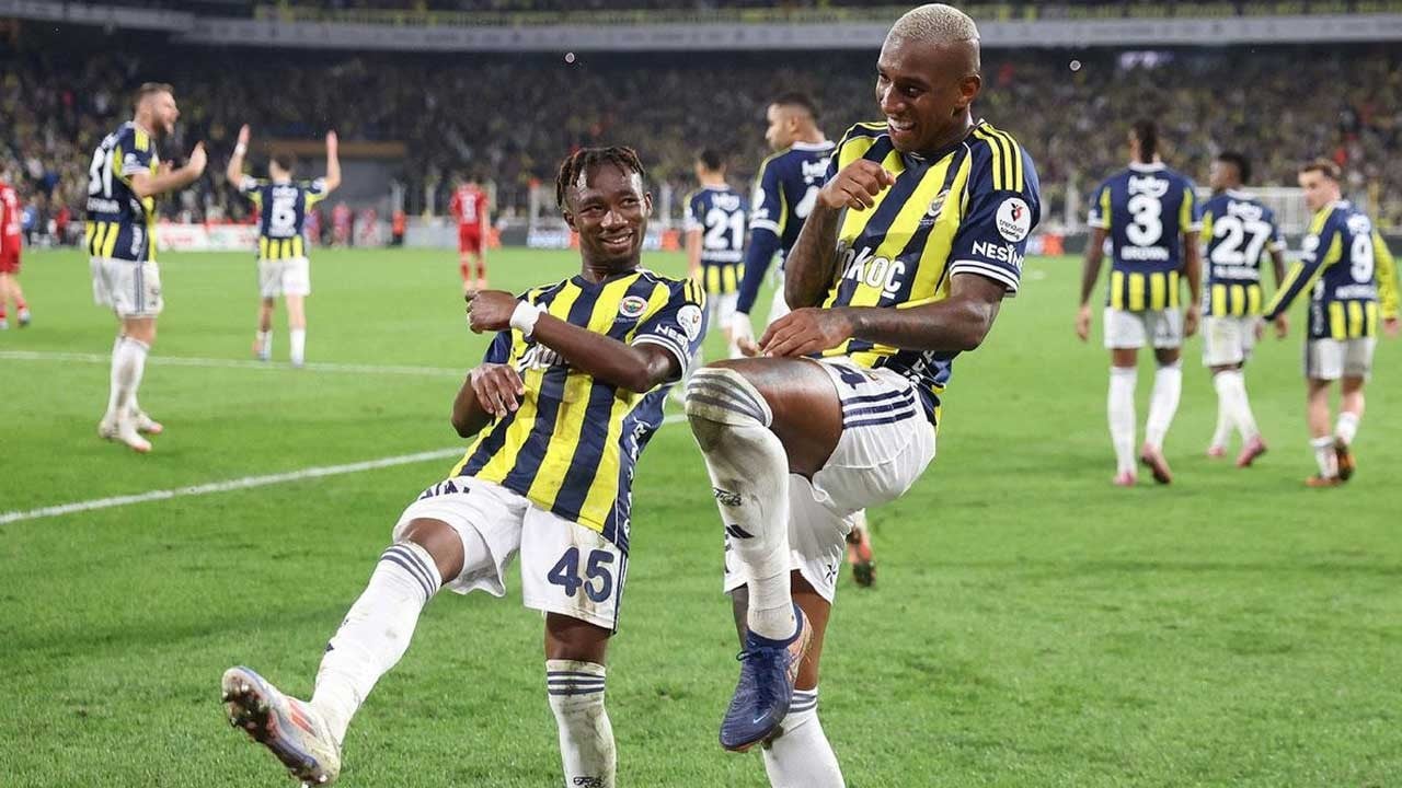 Fenerbah&ccedil;e'nin hazırlık ma&ccedil;ı programı belli oldu