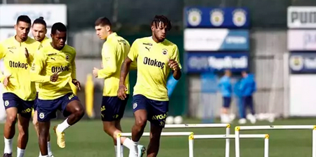 Fenerbahçe'nin savunma kriziyle ilgili şok ayrıntı! Şayet böyle bir şey varsa tam bir felaket olur