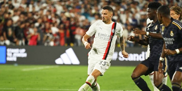 Fenerbahçe'nin sürpriz kararı! Rade Krunic haberi, artık sona gelindi...