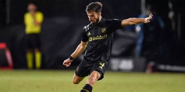 Fenerbahçe'nin sürpriz transferi açıklandı