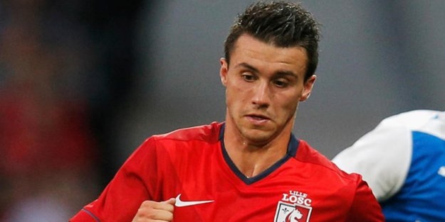 Fenerbahçe'nin yeni sağ beki