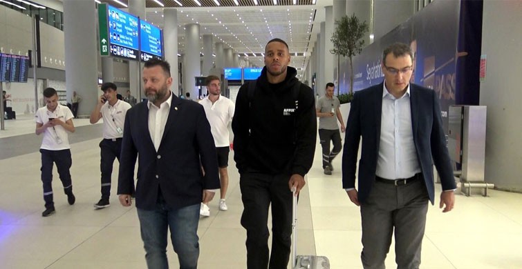 Fenerbahçe'nin yeni transferi İstanbul'a geldi!
