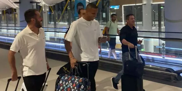 Fenerbahçe'nin yeni transferi İstanbul'a geldi