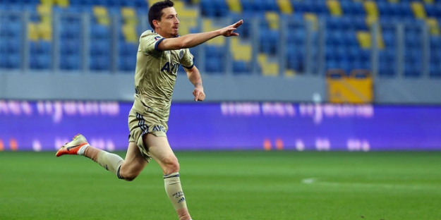 Fenerbahçe'nin yıldızına dev talip! Bu sefer çok ciddiler...