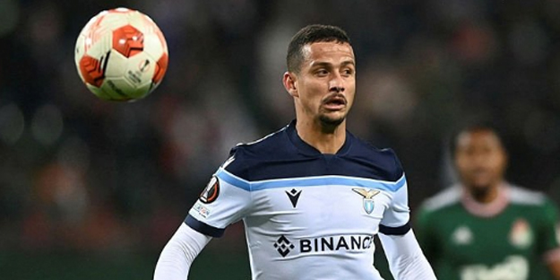 Fenerbahçe’ye 1,87’lik dev kule geliyor!