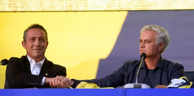 Fenerbahçe'ye 2 dünya yıldızı hayırlı olsun! Ali Koç Batshuayi'nin yerine 1.94'lik gol makinesi: Diyerek duyurdu!