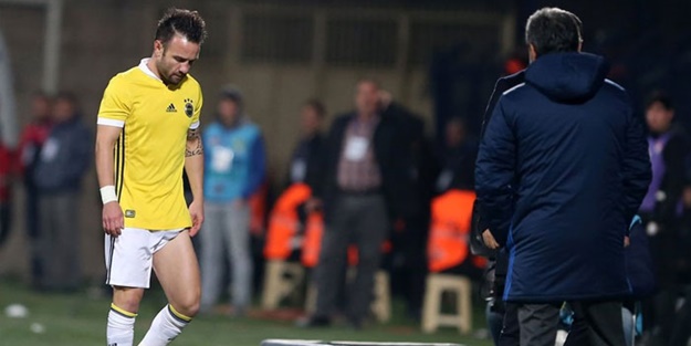 Fenerbahçe'ye 2 yıldızdan kötü haber geldi