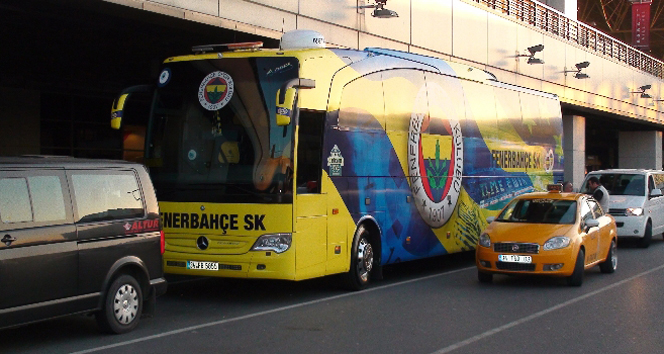 Fenerbahçe’ye buruk karşılama