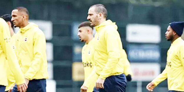 Fenerbahçe'ye çifte müjde! Konyaspor maçı öncesi takım ayağa kalkacak bu haberle...