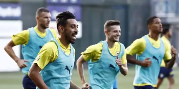 Fenerbahçe'ye çok ama çok kötü haber! O futbolcu iflas etti: Yıldız isim kadro dışı!