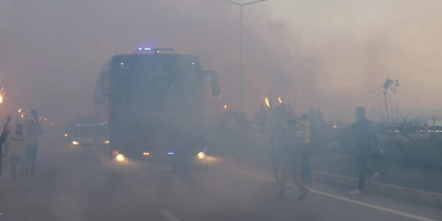 Fenerbahçe’ye Malatya’da coşkulu karşılama