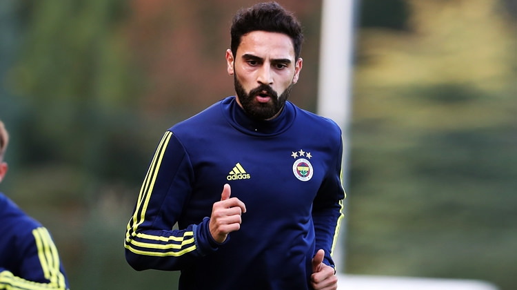 Fenerbahçe'ye Mehmet Ekici sevinci