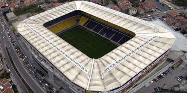 Fenerbahçe'ye şok! Kana bulayacaklardı...