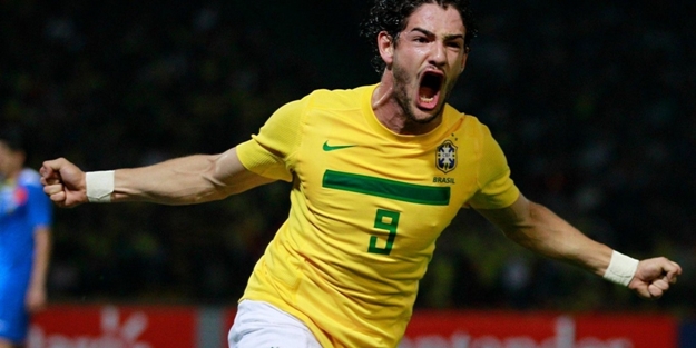 Fener'e bir sambacı daha!