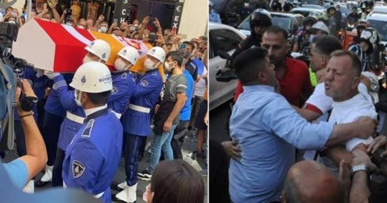 Ferhan Şensoy'un cenazesindeki ilginç slogana para cezası