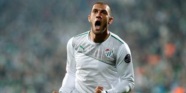 Fernandao çarşamba imzalıyor!