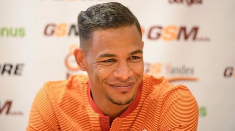 Fernando isim verdi! 'Umarım o da gelir'