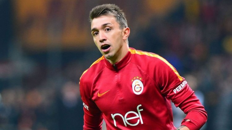 Fernando Muslera'ya İngiltere'den sürpriz teklif! Resmen...