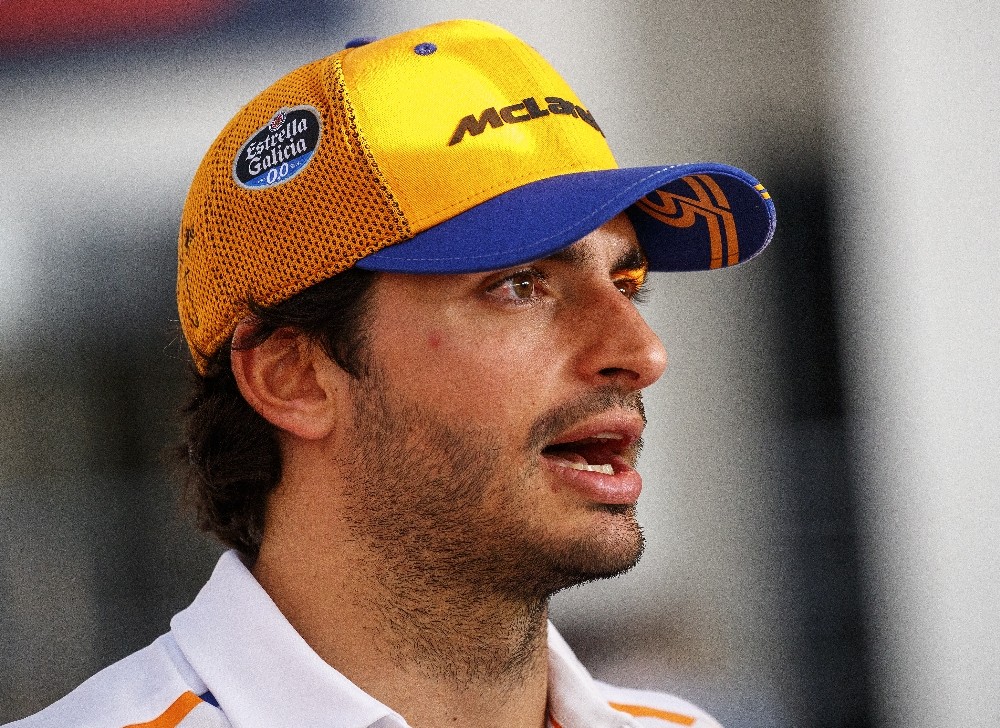 Ferrari, Vettel’in yerine Carlos Sainz’i getirdi 