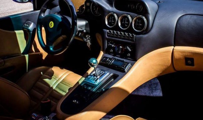 Ferrari’den tarihi adım!