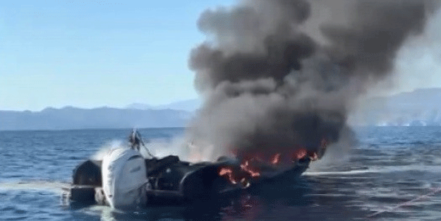 Fethiye’de bot yangını