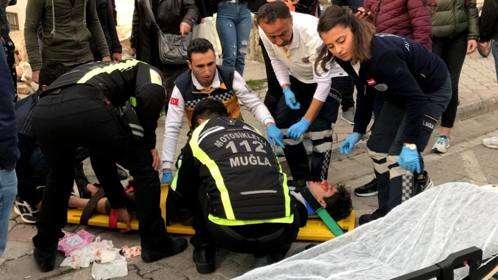 Fethiye’de trafik kazası; 2 yaralı 