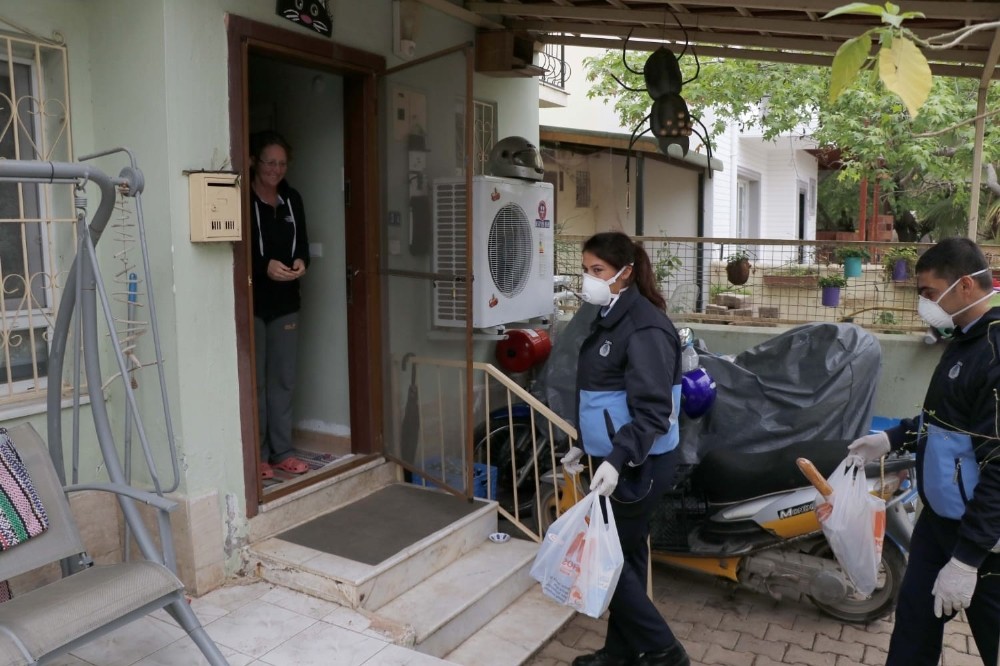 Fethiye’ye yaşayan yabancılar tedbir ve hizmetlerden memnun 