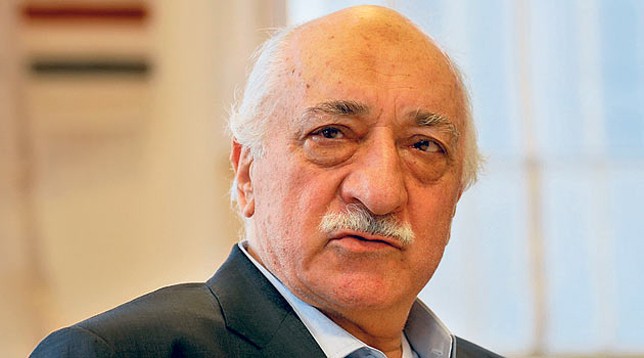 Gülen kendisini Hz. İsa mı sanıyor?