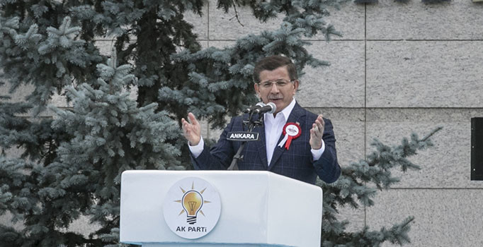 'FETÖ denilen bir çeteyi düğmeye basarak harekete geçirmeye çalıştılar'