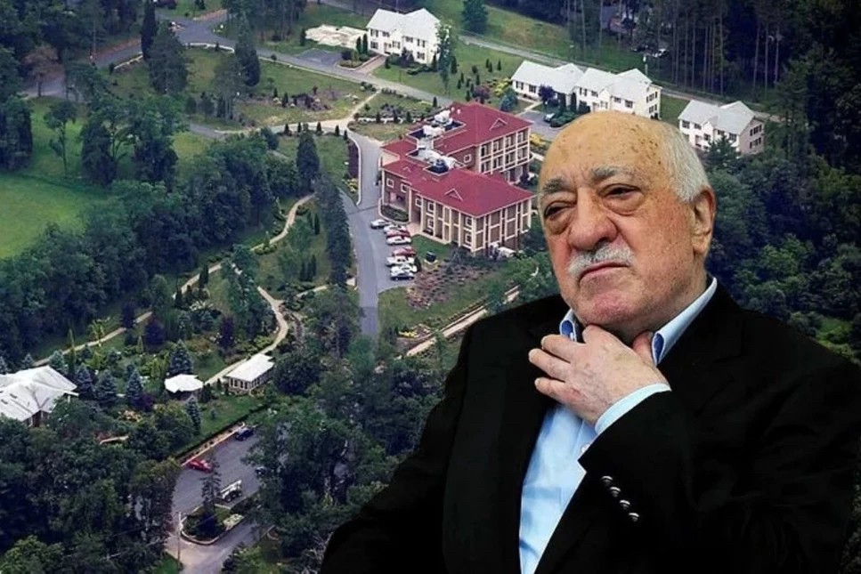 FETÖ elebaşı Gülen Pensilvanya’daki terör kampından 23 yıl sonra neden kovuldu? Sağ mı değil mi? Eski istihbaratçı tek tek açıkladı