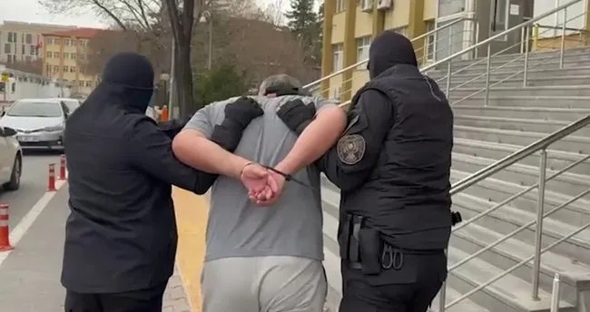 FETÖ hükümlüsü firari eski emniyet müdürü yakalandı