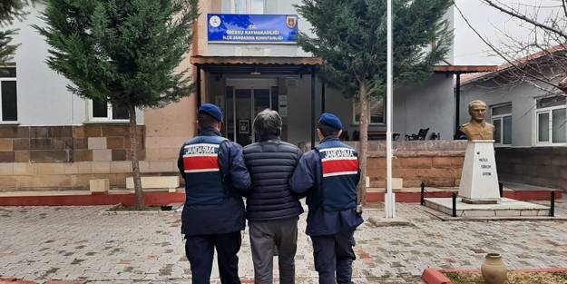 FETÖ hükümlüsü ihraç memur yakalandı