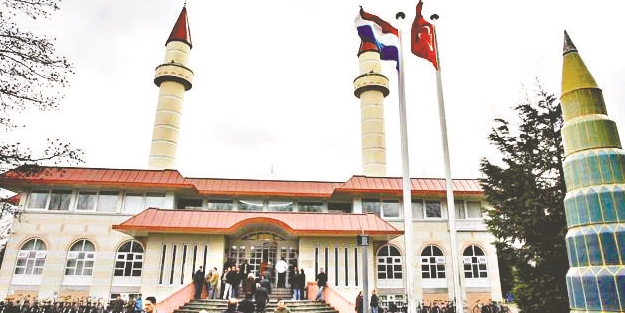 FETÖ ihanette sınır tanımıyor
