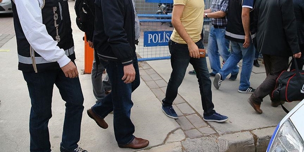 FETÖ kapsamında aranan 2 kişi Samsun'da yakalandı!