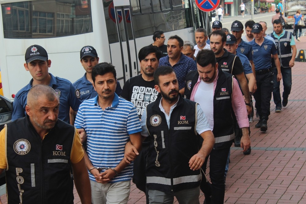 FETÖ operasyonunda gözaltına alınan 13 şüpheli adliyeye sevk edildi 