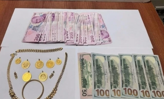 FETÖ soruşturması’ yalanıyla çifti tuzağa düşürdüler! Altın ve dövizleri böyle aldılar