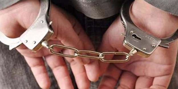 FETÖ soruşturmasında 323 tutuklama!