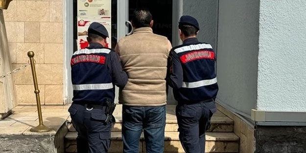 FETÖ şüphelisi enselendi