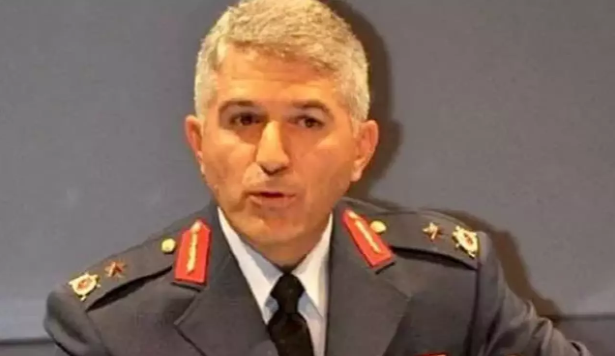 FETÖ uşağı Tümgeneral saklandığı ininde yakalandı