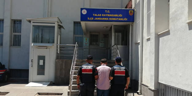 FETÖ üyesi ihraç emniyet müdürü kıskıvrak yakalandı