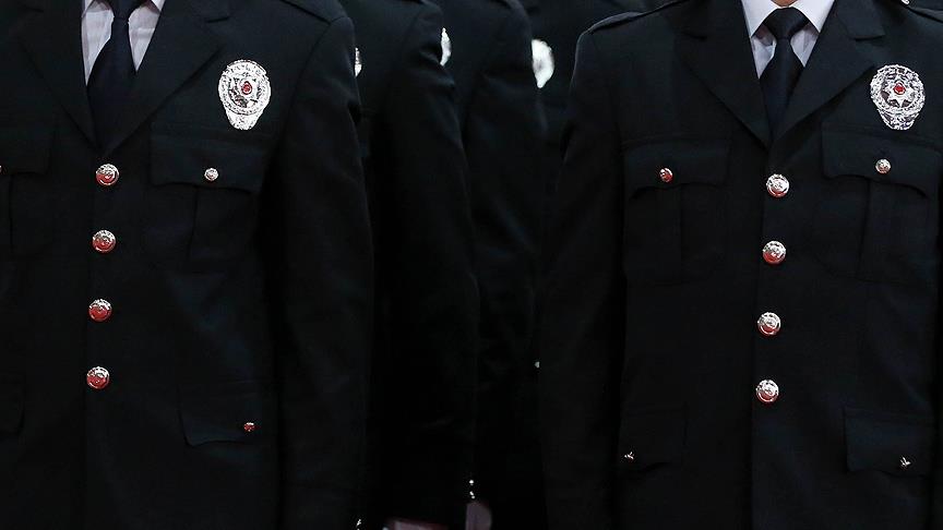 FETÖ'cü 242 emniyet mensubunun rütbeleri söküldü
