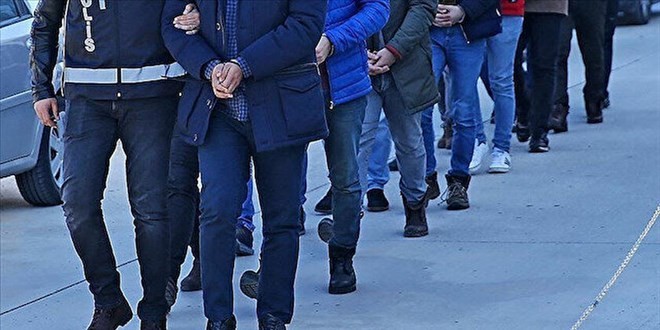 FETÖ’cü hainlere 73 ilde operasyon: 154 kişiye gözaltı