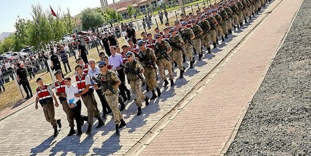 FETÖ'cü pilottan pişkin savunma