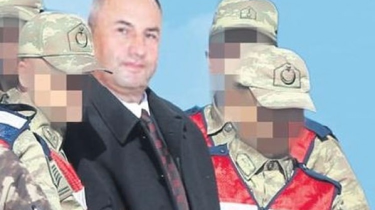 FETÖ'cü teröristler cezaevinde komutanlarını boğmaya çalıştı