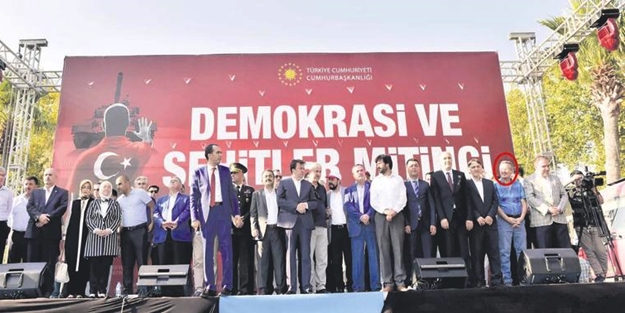 FETÖ'cüler her gece nöbetlere katılmış!