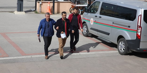 FETÖ'cüler kaçacak delik arıyor!