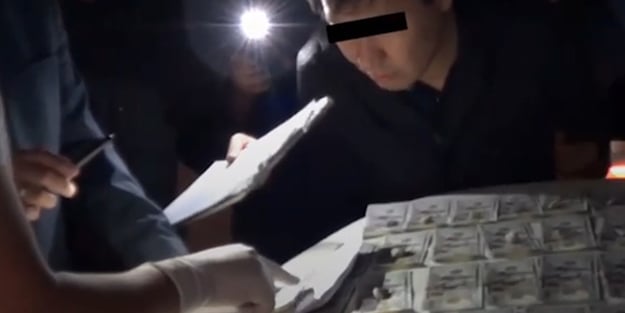 FETÖ'cüleri panikleten olay! Türkiye'nin tepki gösterdiği bakan gözaltına alındı