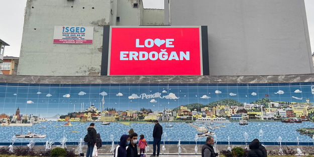 Pendik'ten 'Love Erdoğan' mesajı